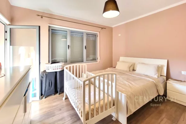 Shtepi me qera Apartament ne Tirane, 1+1, Mobilimi E mobiluar, Pagesa 650  Euro.