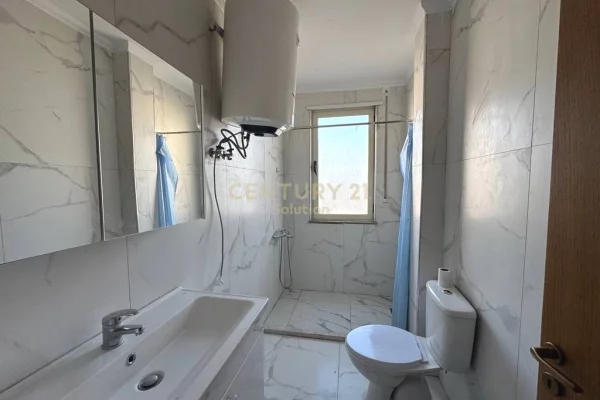 Shtepi me qera Apartament ne Tirane, 2+1, Mobilimi E mobiluar, Pagesa 550  Euro.