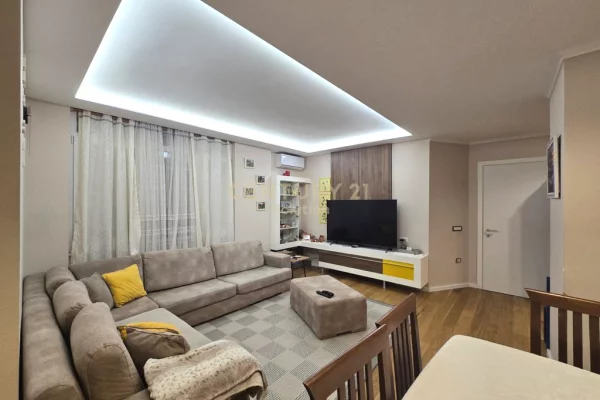 Shtepi ne shitje 1+1 ne Tirane - 235,000 Euro