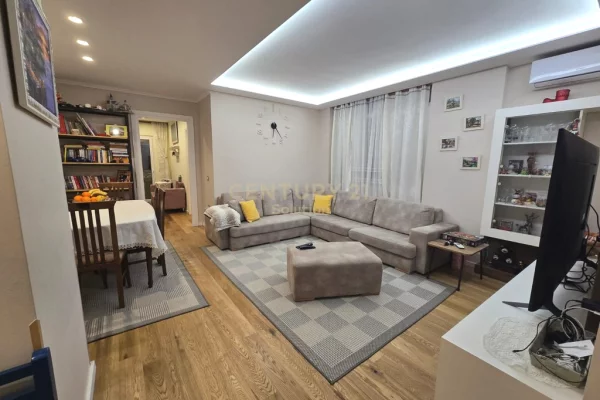 Shtepi ne shitje 1+1 ne Tirane - 235,000 Euro