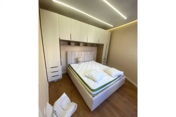 Shtepi me qera Apartament ne Tirane, 1+1, Mobilimi E mobiluar, Pagesa 700  Euro.