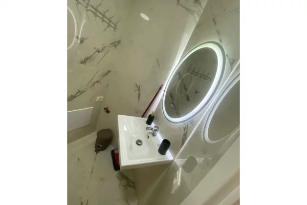 Shtepi me qera Apartament ne Tirane, 1+1, Mobilimi E mobiluar, Pagesa 700  Euro.