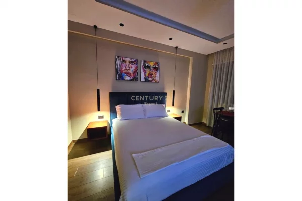 Shtepi ne shitje Apartament ne Tirane, Garsoniere, Mobilimi E mobiluar, Pagesa 114,000  Euro.