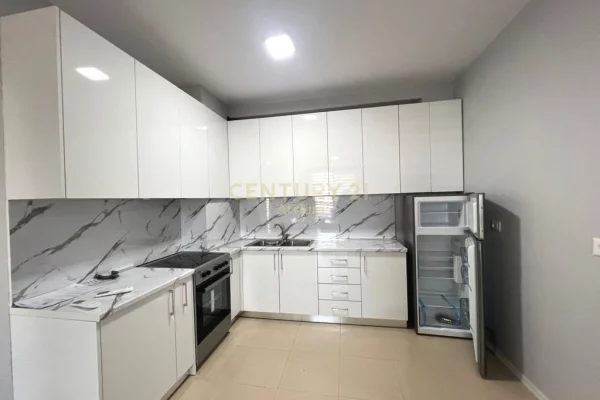 Casa in affitto 1+1 a Tirana - 550 Euro