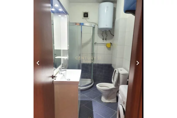 Shtepi ne shitje Apartament ne Tirane, 1+1, Mobilimi E mobiluar, Pagesa 162,000  Euro.