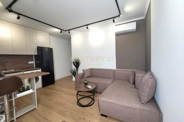 Shtepi ne shitje 1+1 ne Tirane - 350,000 Euro