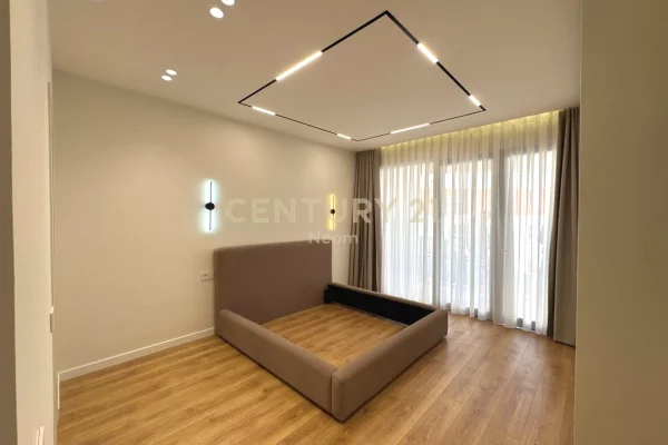 Shtepi me qera Apartament ne Tirane, 1+1, Mobilimi E mobiluar, Pagesa 1,350  Euro.