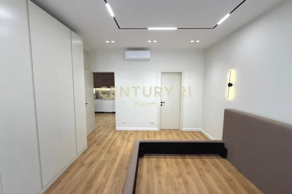 Shtepi me qera Apartament ne Tirane, 1+1, Mobilimi E mobiluar, Pagesa 1,350  Euro.