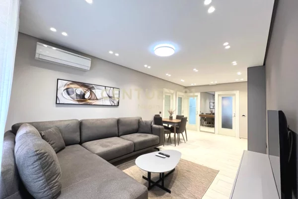 Shtepi me qera 2+1 ne Tirane - 850 Euro