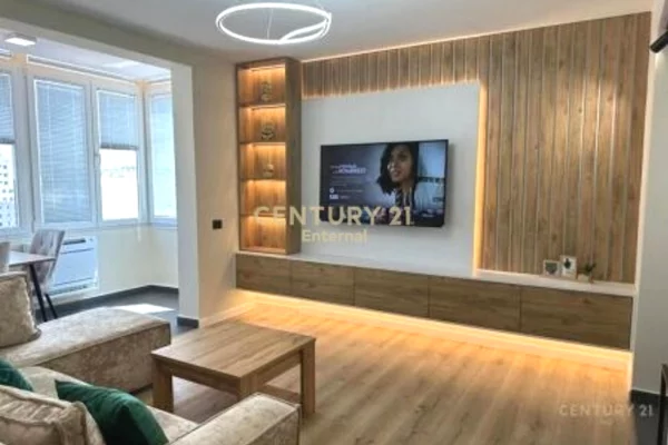 Shtepi me qera 1+1 ne Tirane - 800 Euro