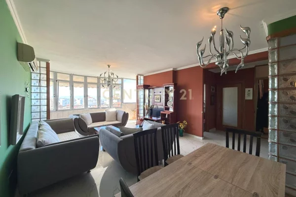 Shtepi me qera 2+1 ne Tirane - 500 Euro