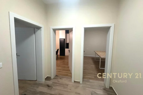 Shtepi me qera Apartament ne Tirane, 2+1, Mobilimi E mobiluar, Pagesa 550  Euro.