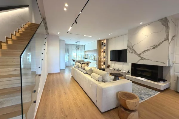 House for Sale 3+1 in Tirana - 3,000 Euro