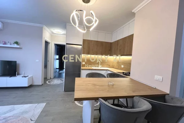 Shtepi me qera Apartament ne Tirane, 2+1, Mobilimi E mobiluar, Pagesa 800  Euro.