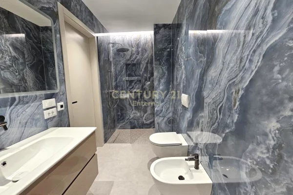 Apartment for sale in Tirana 2+1, Furnished