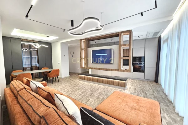 Apartment for sale in Tirana 2+1, Furnished