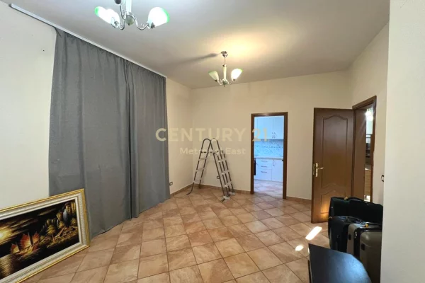 Luxury villas for rent in Tirana 3+1, Furnished