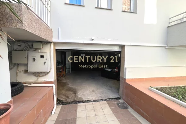 Luxury villas for rent in Tirana 3+1, Furnished