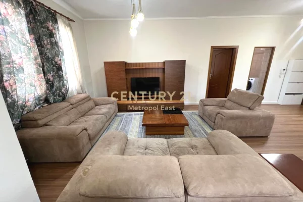 Luxury villas for rent in Tirana 3+1, Furnished