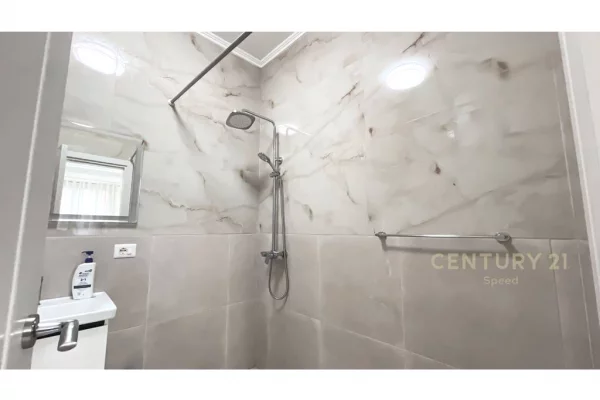 Shtepi me qera Apartament ne Tirane, 2+1, Mobilimi E mobiluar, Pagesa 800  Euro.