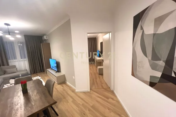 Shtepi me qera Apartament ne Tirane, 1+1, Mobilimi E mobiluar, Pagesa 700  Euro.
