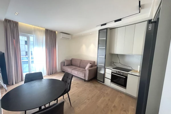 Shtepi me qera 1+1 ne Tirane - 400 Euro