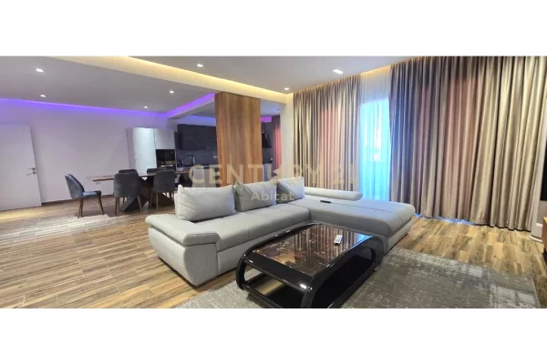 Shtepi me qera 3+1 ne Tirane - 1,000 Euro