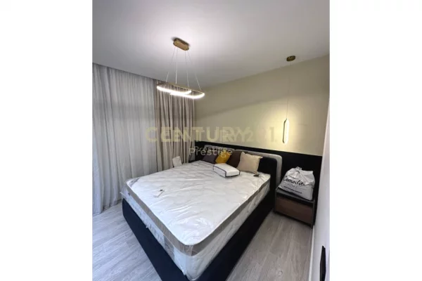 Shtepi me qera Apartament ne Tirane, 1+1, Mobilimi E mobiluar, Pagesa 700  Euro.