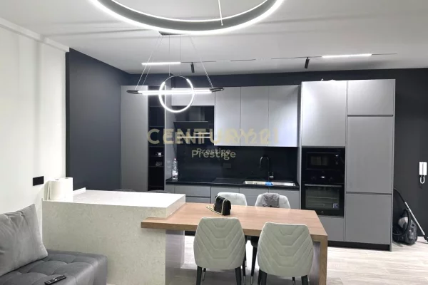 Shtepi me qera 1+1 ne Tirane - 700 Euro