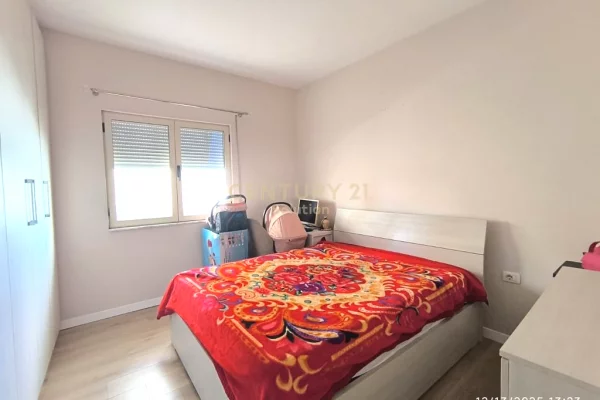 Shtepi me qera Apartament ne Tirane, 2+1, Mobilimi E mobiluar, Pagesa 500  Euro.