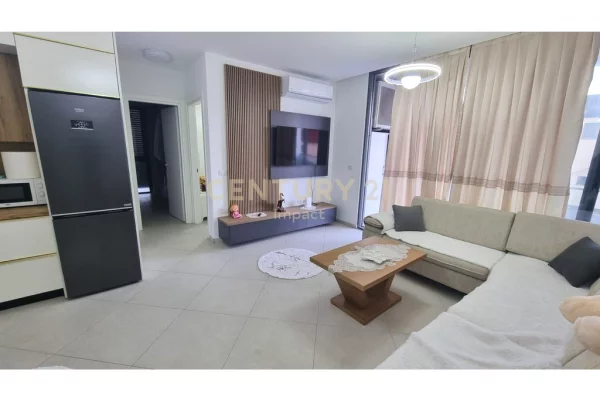 Shtepi me qera 2+1 ne Tirane - 850 Euro