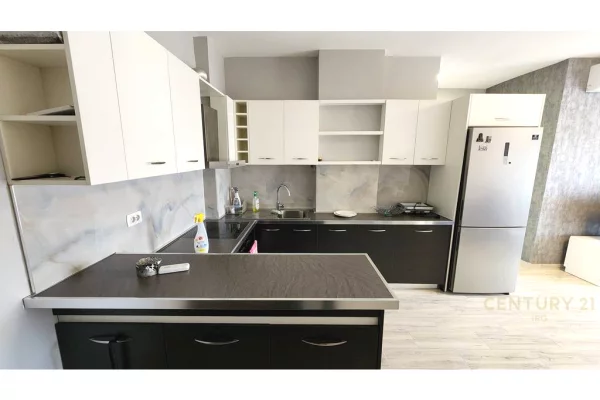 Shtepi ne shitje 2+1 ne Tirane - 220,000 Euro