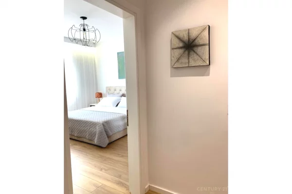 Shtepi me qera Apartament ne Tirane, 2+1, Mobilimi E mobiluar, Pagesa 620  Euro.