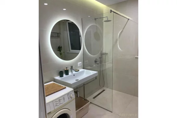 Shtepi me qera Apartament ne Tirane, 2+1, Mobilimi E mobiluar, Pagesa 620  Euro.