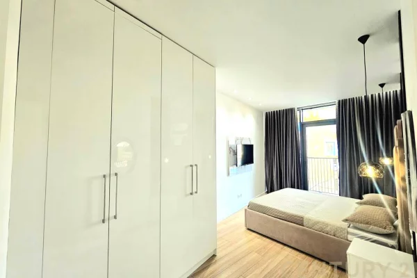 Shtepi me qera Apartament ne Tirane, 2+1, Mobilimi E mobiluar, Pagesa 1,300  Euro.