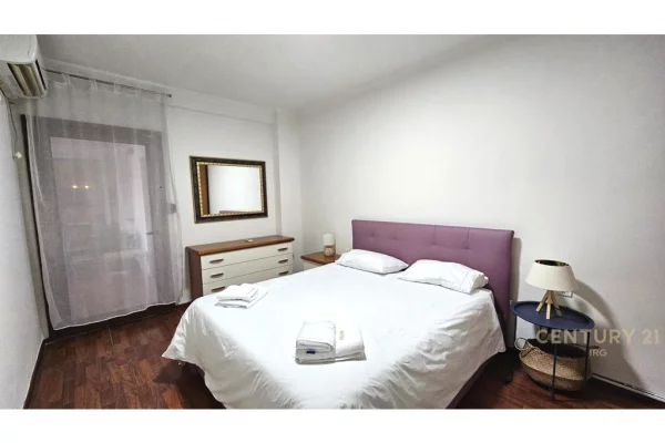 Shtepi ne shitje Apartament ne Tirane, 3+1, Mobilimi Bosh, pa mobiluar, Pagesa 620,000  Euro.