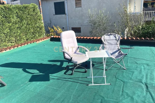 Private house for sale in Tirana 1+1, Furnished