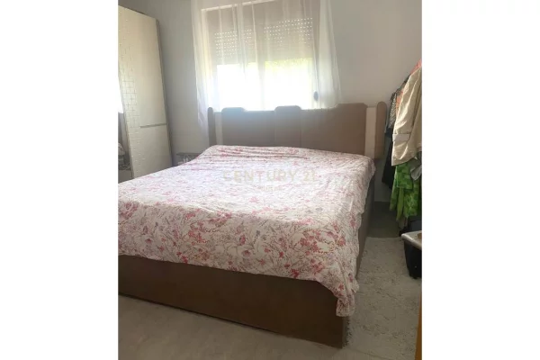 Private house for sale in Tirana 1+1, Furnished