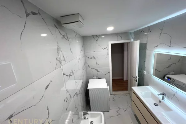 Shtepi me qera Duplex(shtepi me 2 kate) ne Tirane, 2+1, Mobilimi E mobiluar, Pagesa 625  Euro.