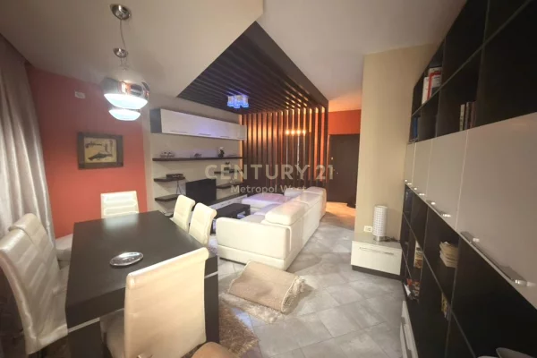 Shtepi ne shitje 3+1 ne Tirane - 315,000 Euro