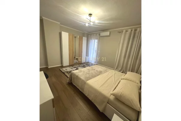 Shtepi me qera Apartament ne Tirane, 1+1, Mobilimi E mobiluar, Pagesa 800  Euro.