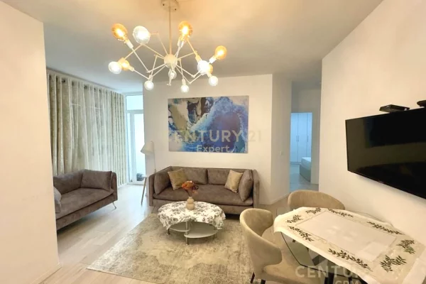 Shtepi me qera Apartament ne Tirane, 2+1, Mobilimi E mobiluar, Pagesa 650  Euro.