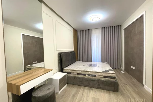 Shtepi me qera Apartament ne Tirane, 2+1, Mobilimi E mobiluar, Pagesa 1,500  Euro.