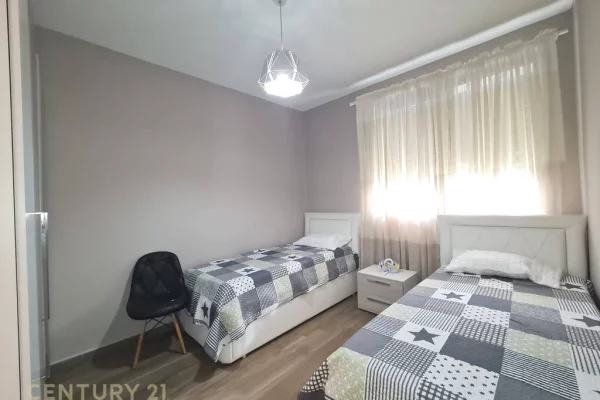 Shtepi me qera Apartament ne Tirane, 2+1, Mobilimi E mobiluar, Pagesa 1,600  Euro.