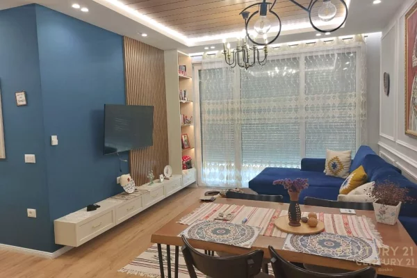 Shtepi me qera 2+1 ne Tirane - 750 Euro