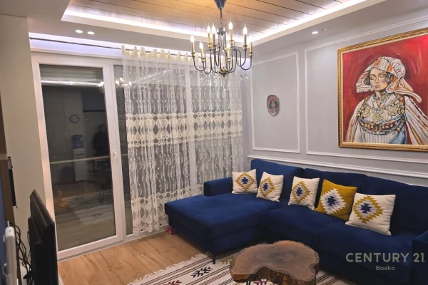 Shtepi me qera 2+1 ne Tirane - 750 Euro