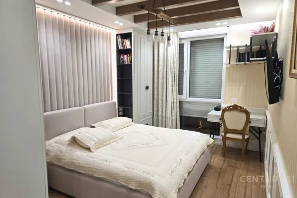 Shtepi me qera Apartament ne Tirane, 2+1, Mobilimi E mobiluar, Pagesa 750  Euro.