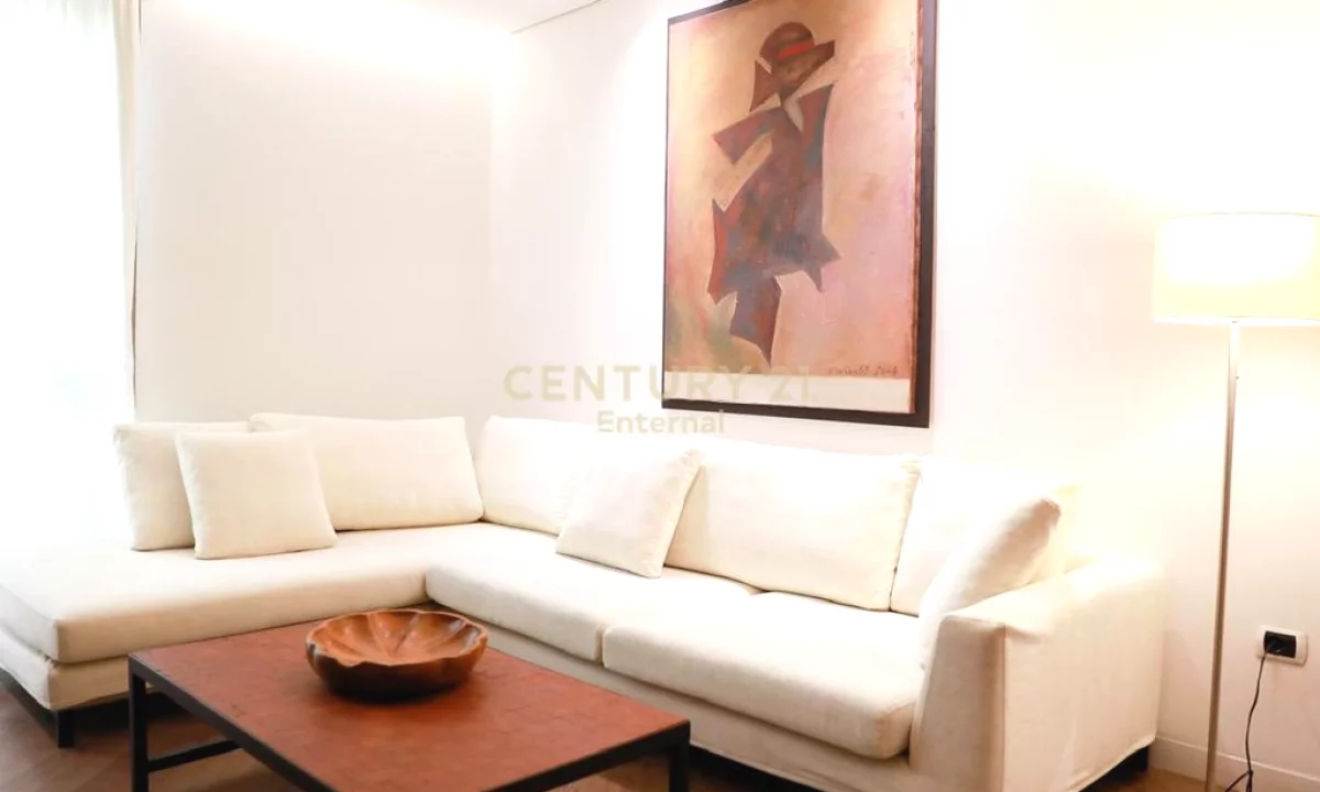 Shtepi ne shitje Apartament ne Tirane, 2+1, Mobilimi E mobiluar, Pagesa 275,000  Euro.