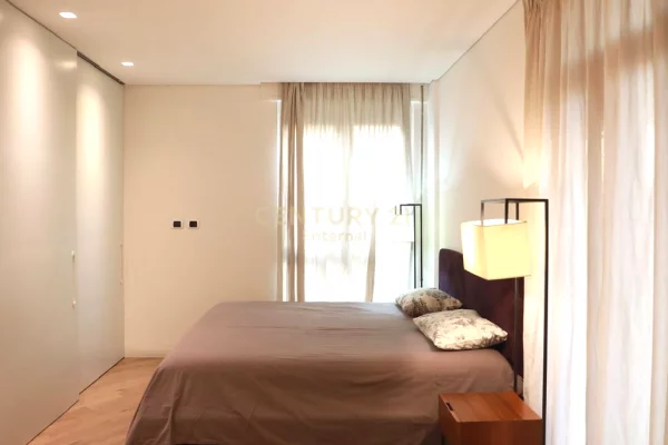 Shtepi ne shitje Apartament ne Tirane, 2+1, Mobilimi E mobiluar, Pagesa 275,000  Euro.