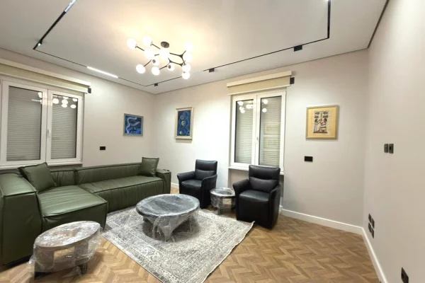 Shtepi me qera 1+1 ne Tirane - 1,000 Euro